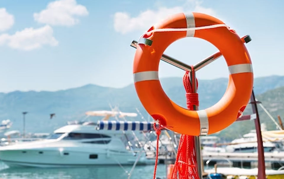 24/7 Emergency Response Team